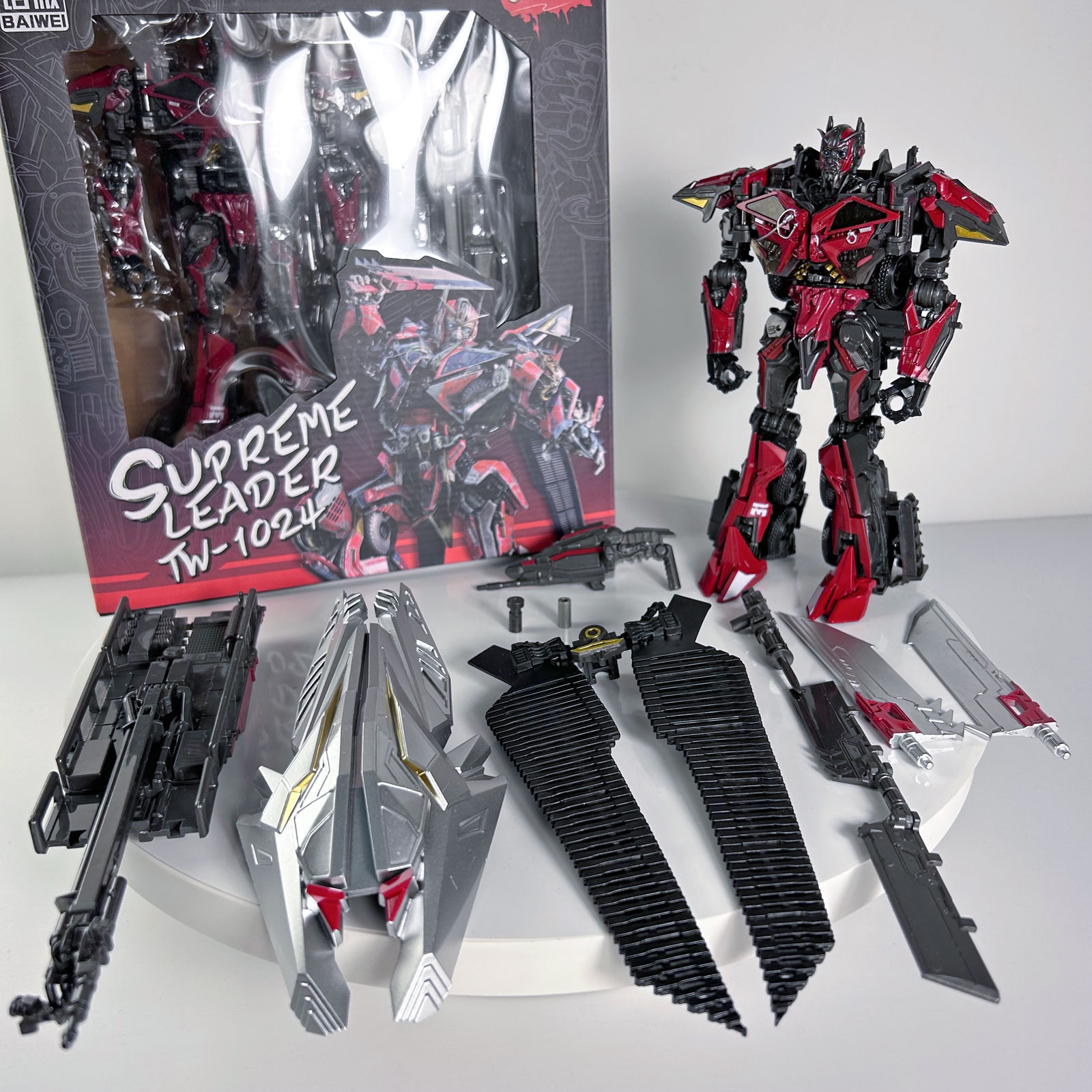 Model Kit Yolopark - BAIWEI 変換 TW1024 18 センチメートルおもちゃセンチネルプライム SS61