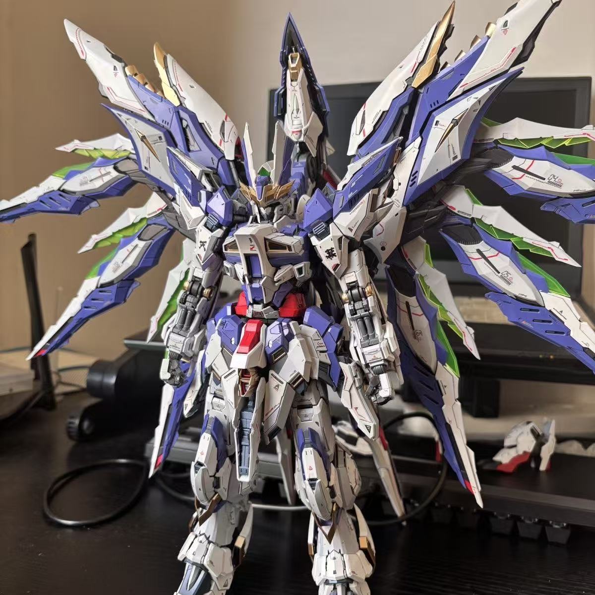 在庫あり EINTA INDUSTRIES SKY DEFE - Model Kit Nemesis のレビューと価格