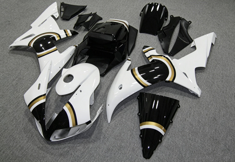 4つの新しいABSフェアリングキット - 2002年から20 - Model Kit Yamaha のレビューと価格